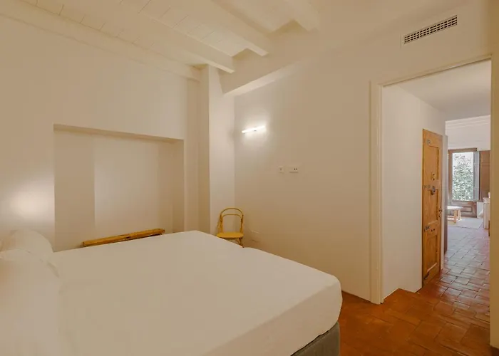 Flateli Santa Clara 02 * Girona